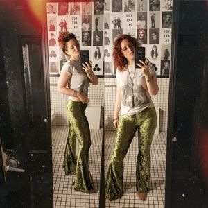 Meet your Posher, KP